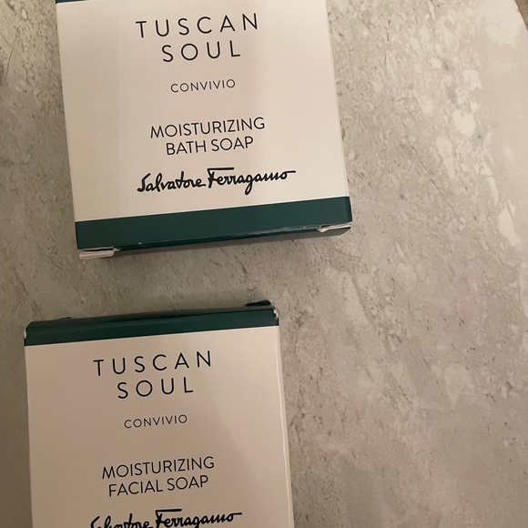 Salvadore Ferragamo Tuscan Sun Toilettries - Picture 8 of 8
